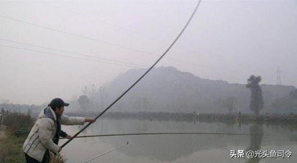 鱼泡特别多就是钓不到大鱼,鱼泡多就是不开口