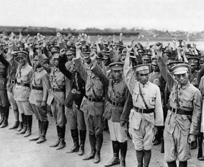 李云龙和陈赓谁指挥水平高,李云龙有陈赓厉害吗