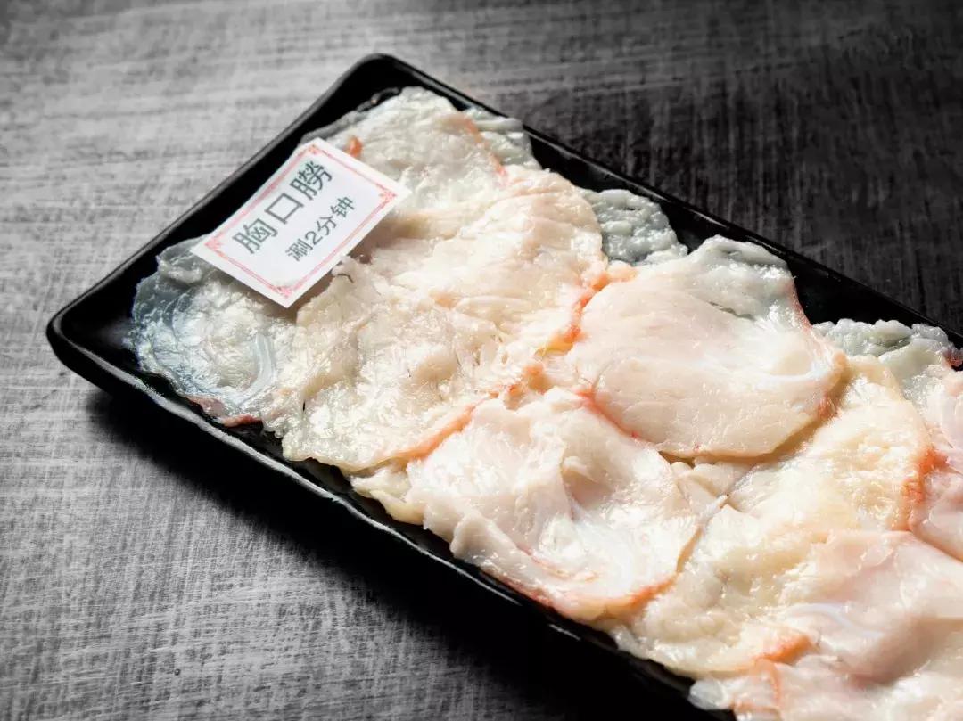 听说屯里有一家正宗潮牛，隔着屏幕也能闻到牛肉的香气