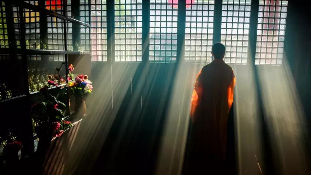 弘一法师李叔同圆寂,李叔同弘一大师传记