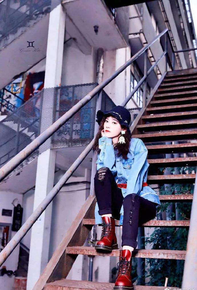 全网最火爆的高端马丁靴,最好看的马丁靴款式