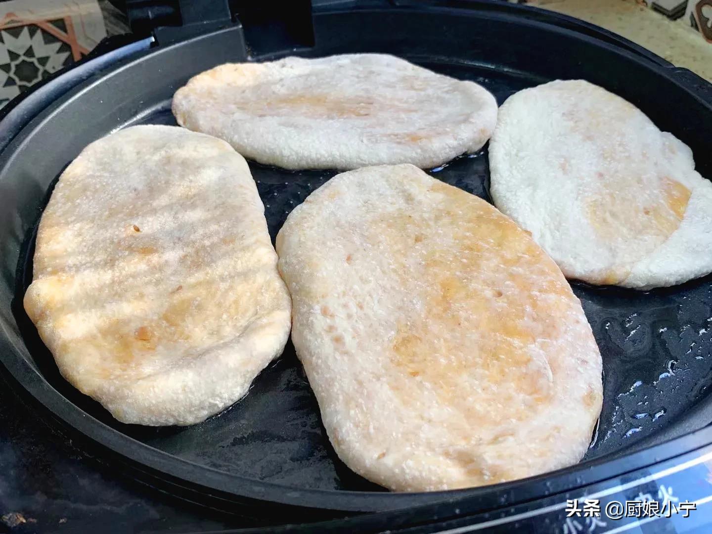 酥得掉渣的烧饼正确做法,酥得掉渣的烧饼做法