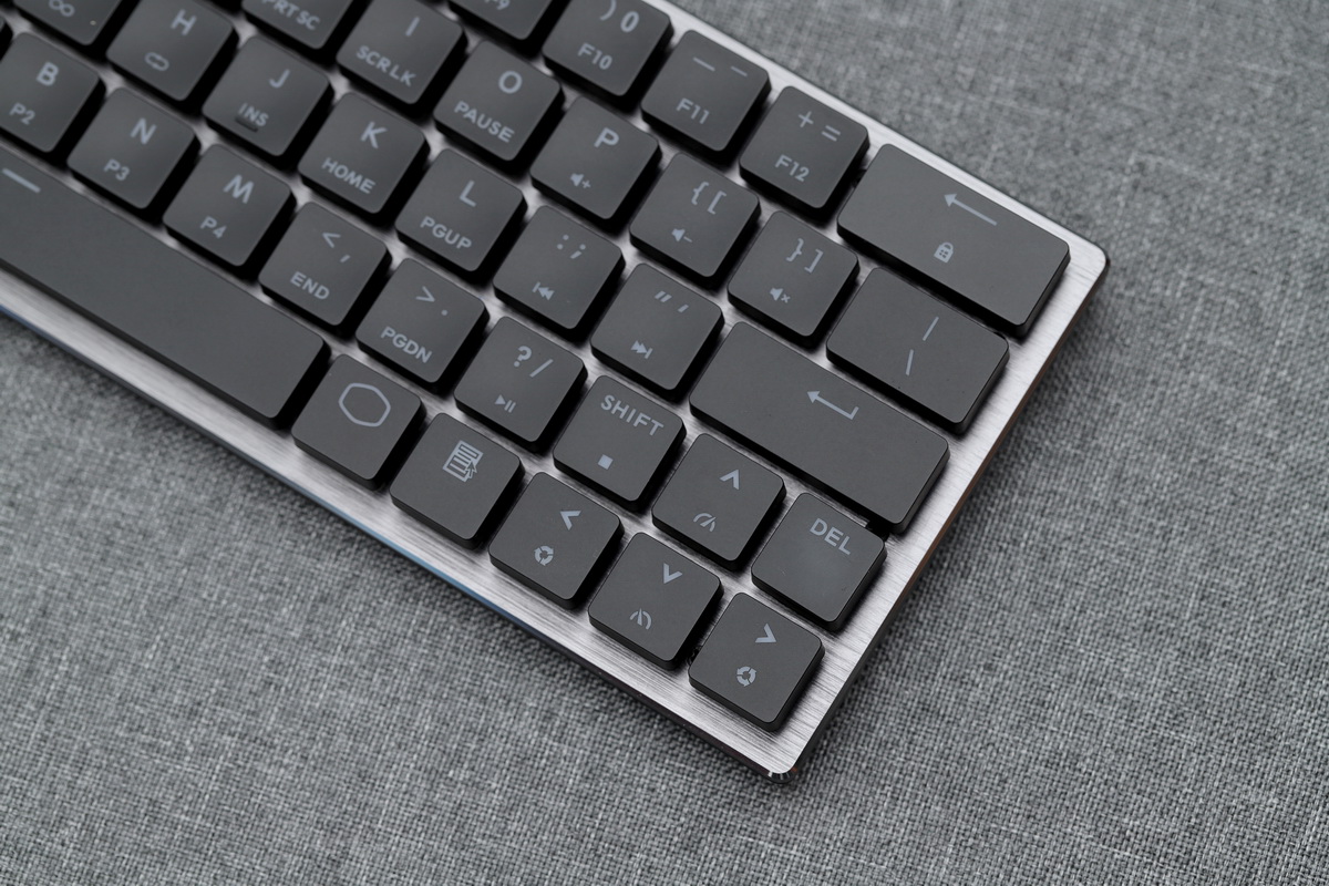 注定的炫酷与高冷，酷冷SK621体验和手感测试报告