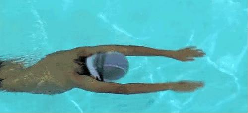 蛙泳易学还是自由泳好学,蛙泳如何游得又快又稳
