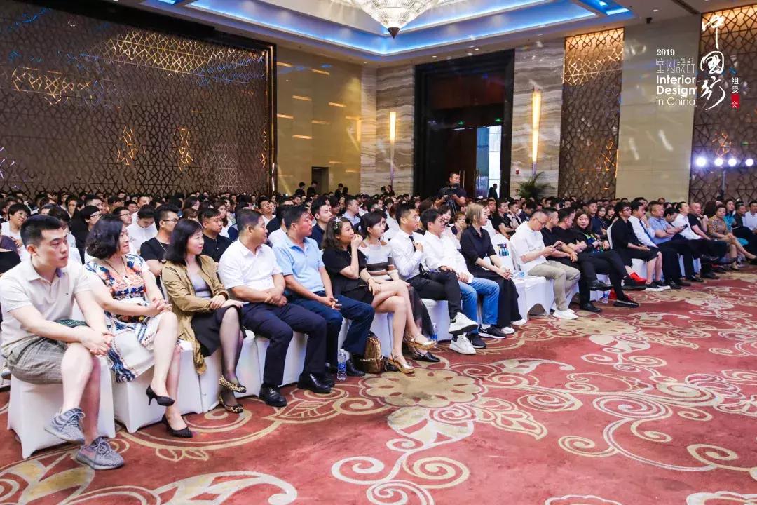 报名丨8.22孙云/张灿相约长沙，共话“后现代主义”