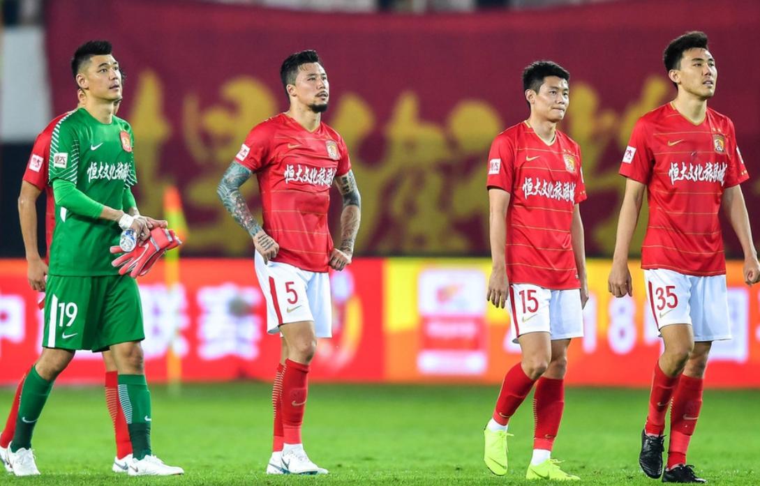 中超现场直播斯威对上港,天空体育直播中超