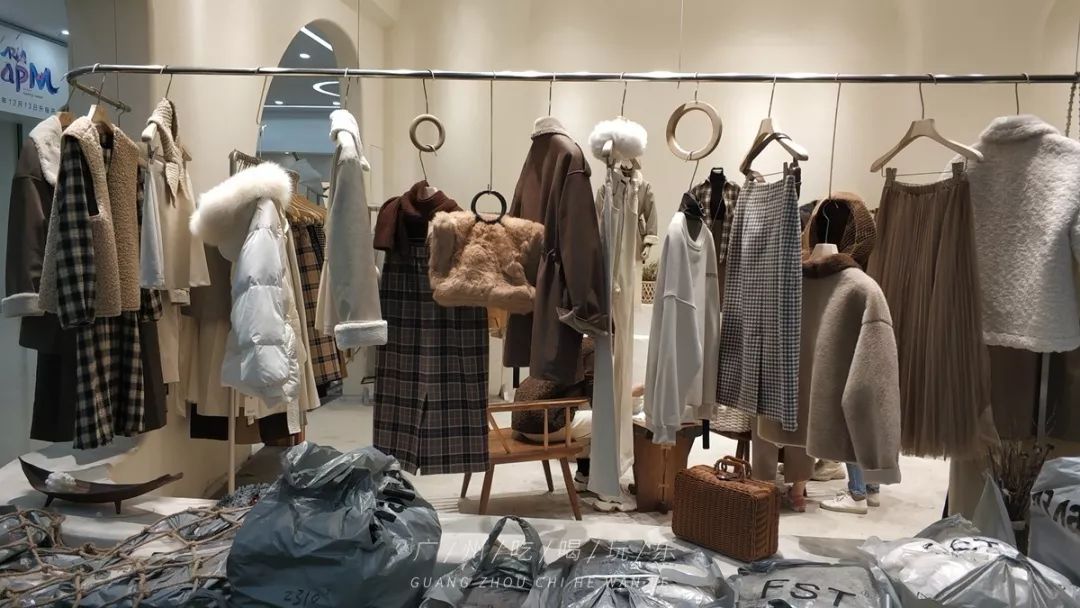 韩国东大门档口服装批发市场图片,韩国东大门服装批发有几个大楼