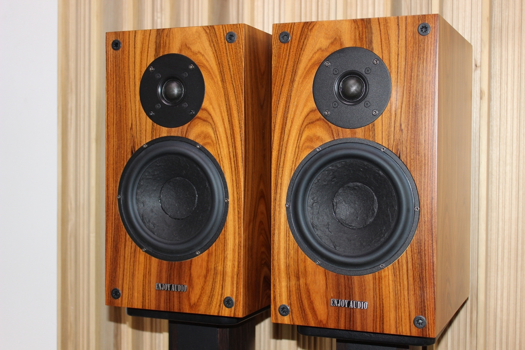 久违的9700+8545-01书架箱试音欣赏