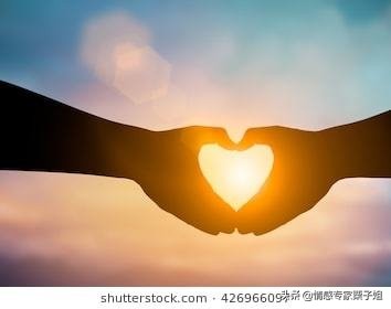 你觉得老公抠,舍不得给你花钱又疑似出轨