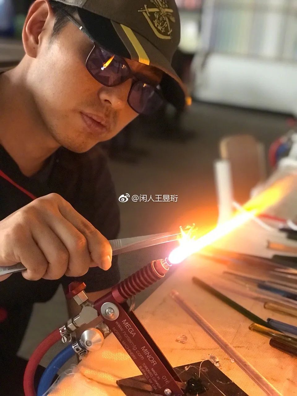 最强大脑王昱珩清华毕业后不上班,王昱珩上学经历