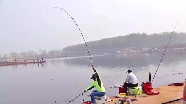 鲫鱼竿两斤以下实用性强吗,鲫鱼竿野钓实用性