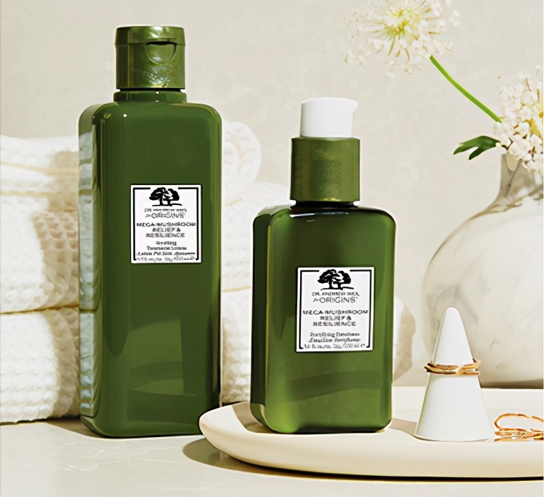 秋季皮肤干燥补水有刺痛感,秋季皮肤过敏保湿水乳