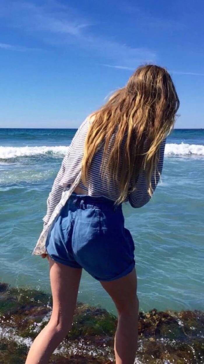 每日壁纸高清女,每日精美动态壁纸少女