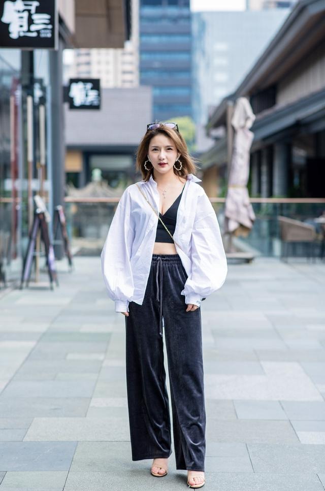 露脐装女生长袖,露脐装的小女生