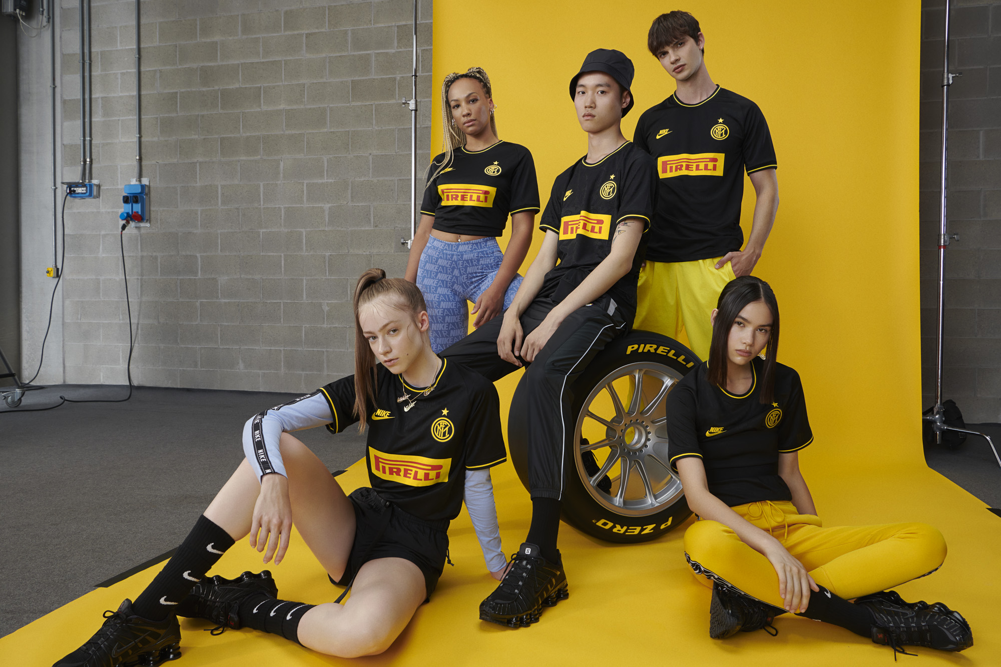 国际米兰耐克联名,国际米兰201819赛季第二客场球衣