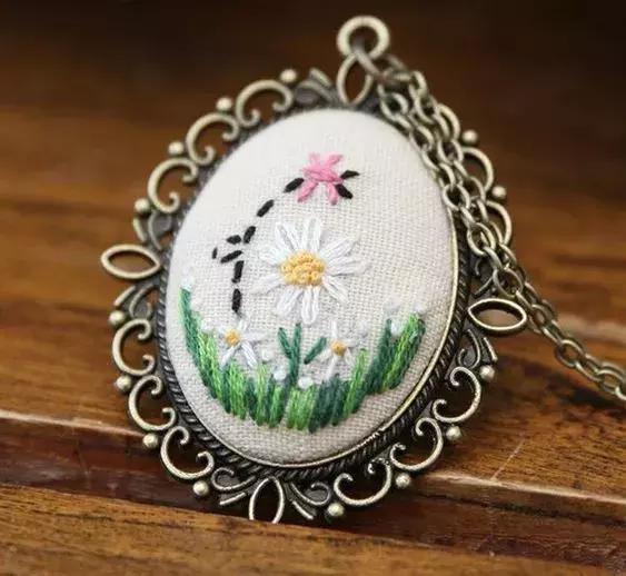 法式珠绣毛衣链手工教程,复古布刺绣毛衣链