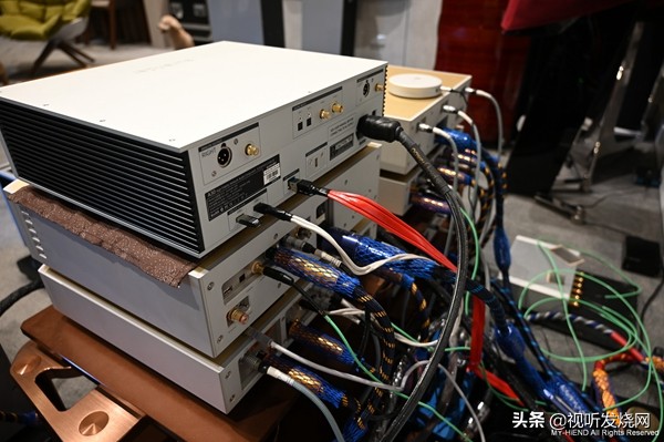 瑞士之声最新款5号音箱,瑞士之声aluminetwose音箱