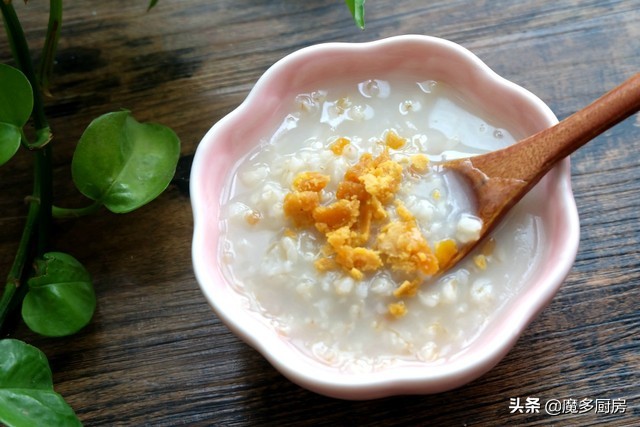 麦仁稀饭怎样熬最好喝,婆婆用剩米饭煮粥给我吃