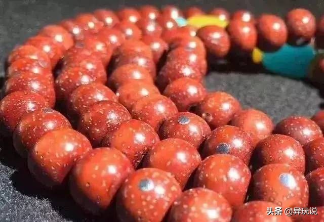 鸡油黄星月菩提盘成后的图片,鸡油黄的星月菩提买来直接上手吗