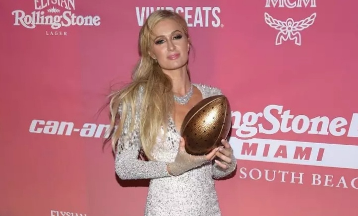 名媛帕丽斯希尔顿图片,名媛希尔顿全身照