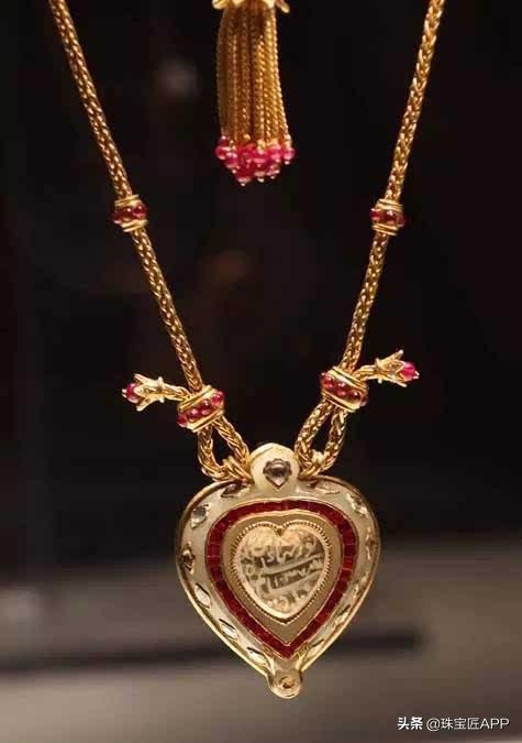 八一八你不知道的AVON雅芳，珠宝界的扛把子，四年做到No.1