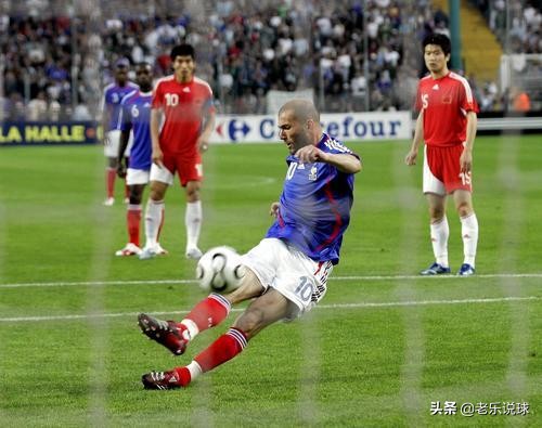 世界足坛假摔名场面,足球世界点球小碎步