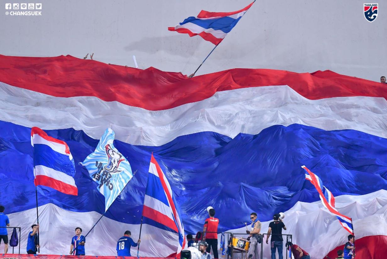 泰国足球狂欢,泰国足球迷