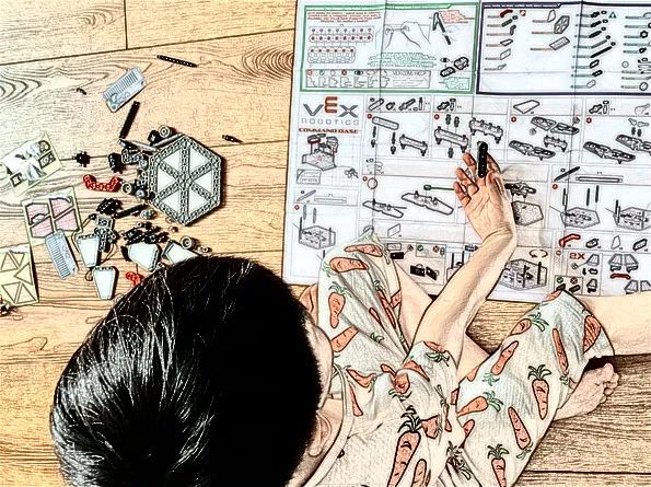 玩教具探索神秘外太空,带宝贝探索太空奥秘