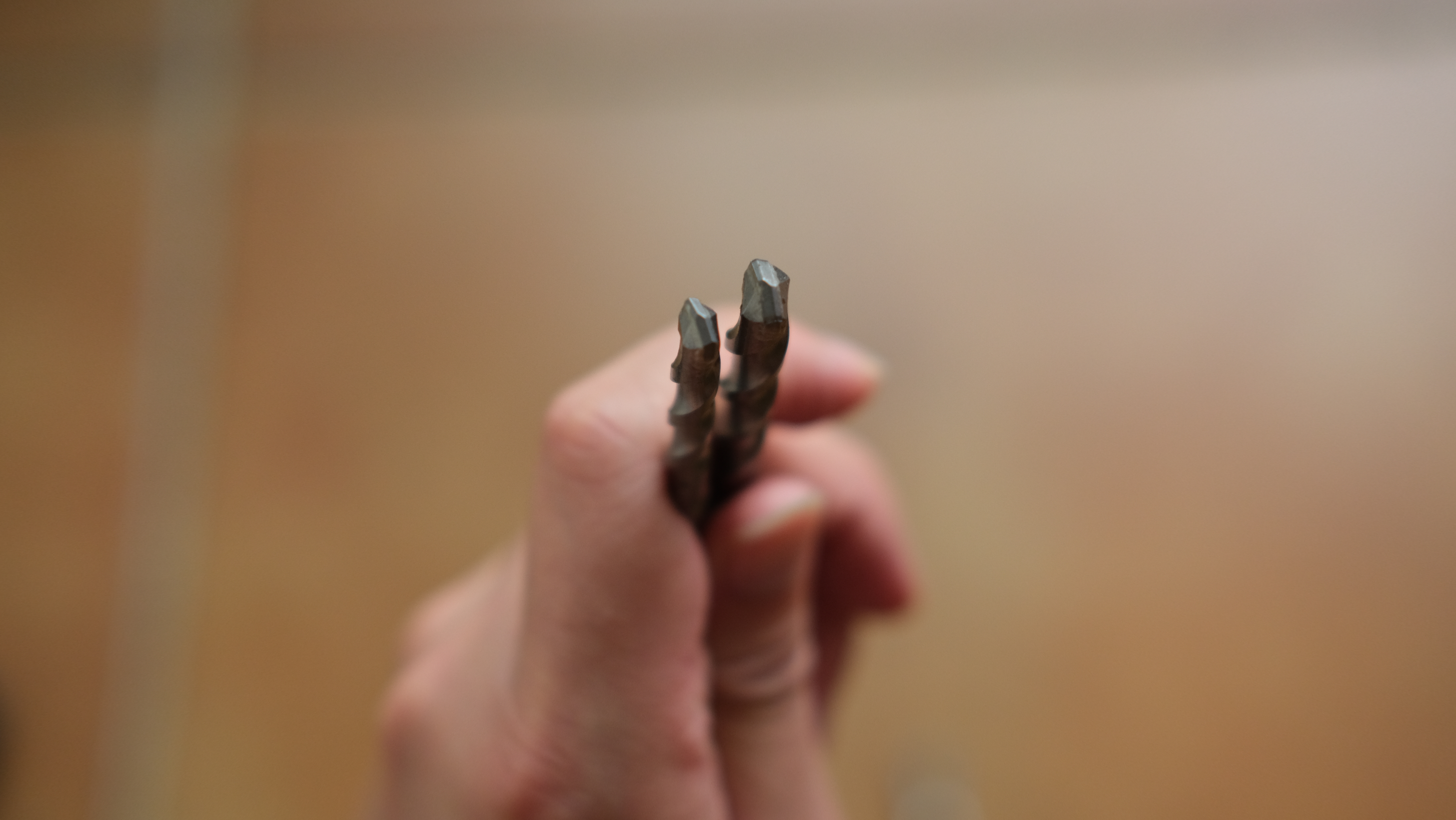 家用电钻钻瓷砖用什么钻头,电钻钻瓷砖的钻头