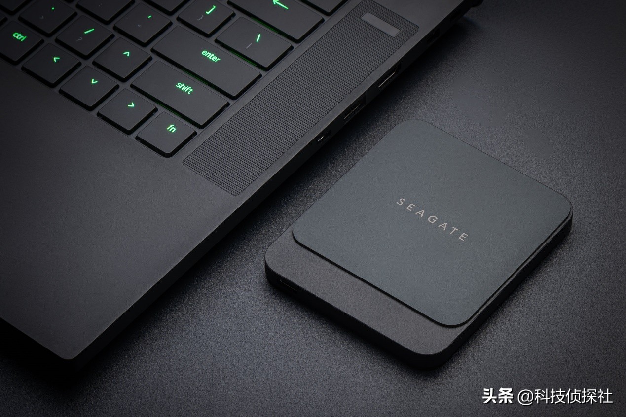 希捷酷鱼飞翼绿光侠,希捷飞翼和酷鱼飞翼区别