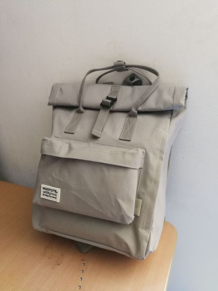 做啥都能背的双肩包，才配挂在肩膀上