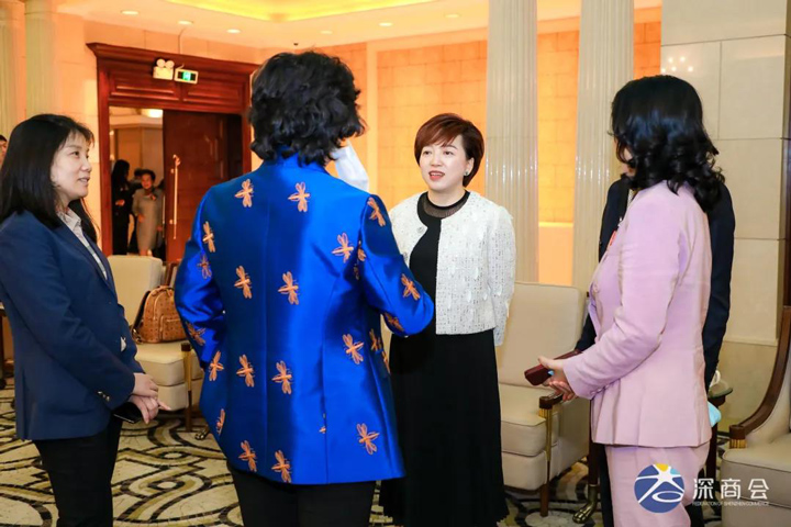 艾美集团向美而生让女性力量因爱绽放