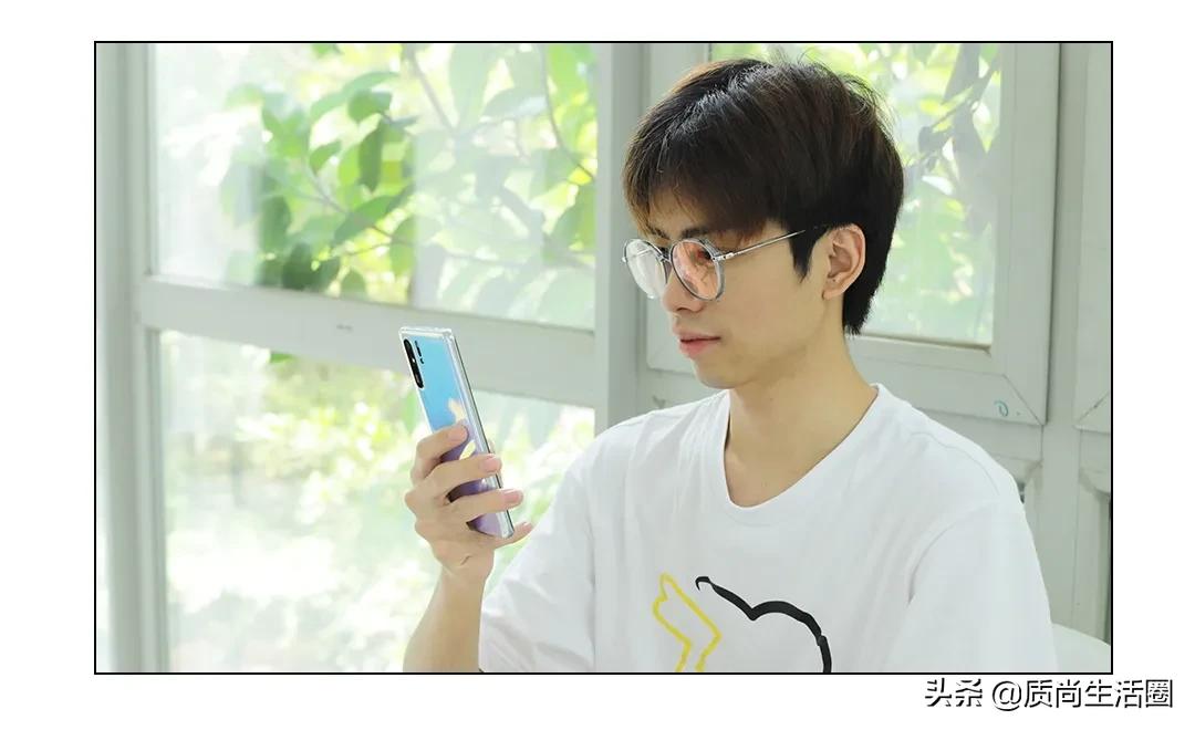 曲面屏钢化膜推荐最新,平板贴钢化膜有气泡白边