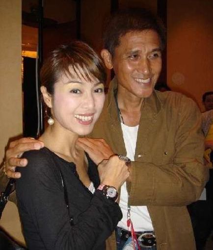 米雪陆小凤,徐小凤离婚