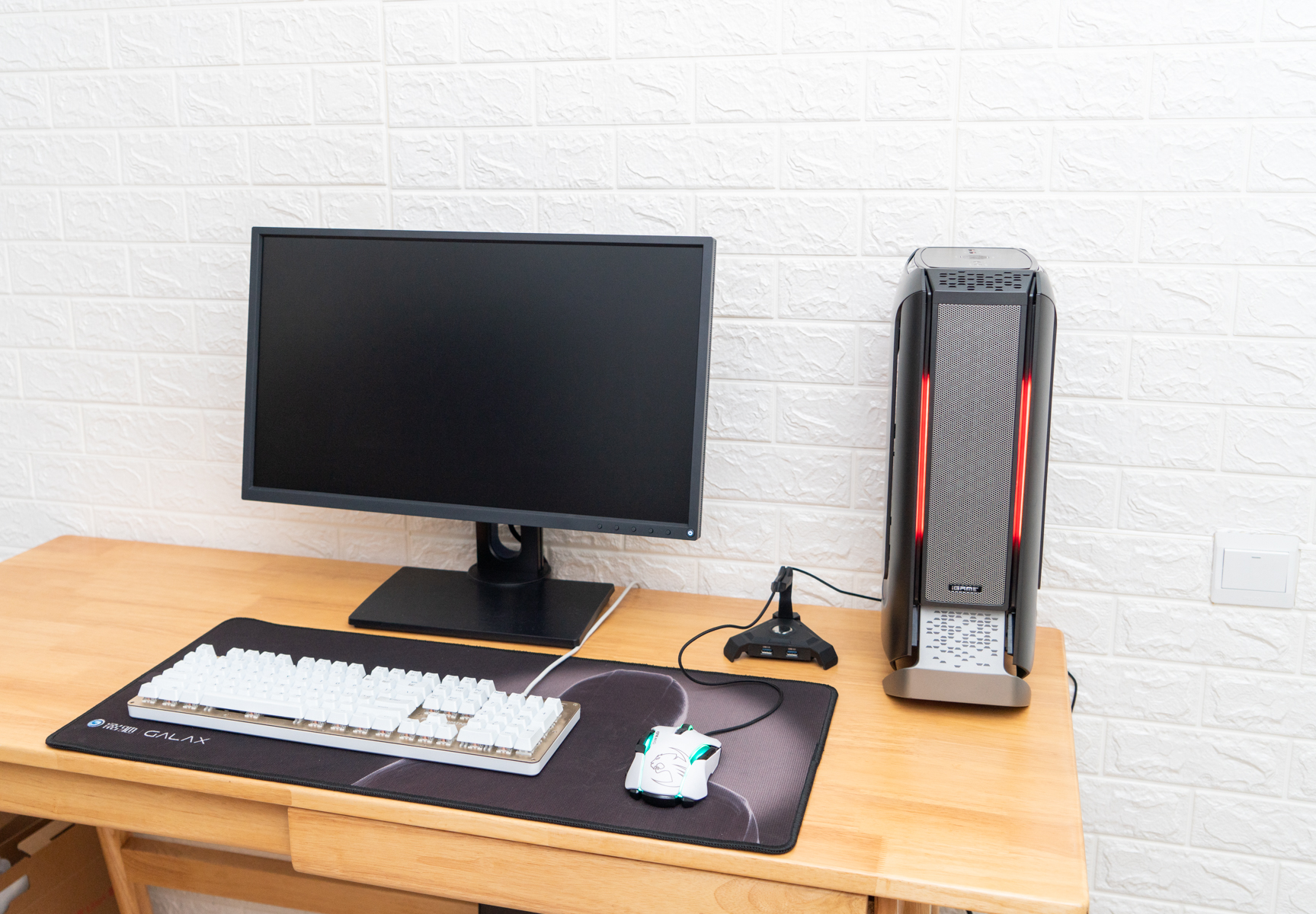 igame用什么主机好,igame桌面电竞主机设计与性能兼备