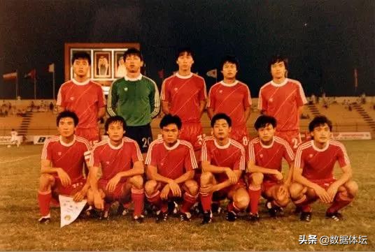 盘点来自安徽十大知名足球运动员,国内40年最强的足球运动员