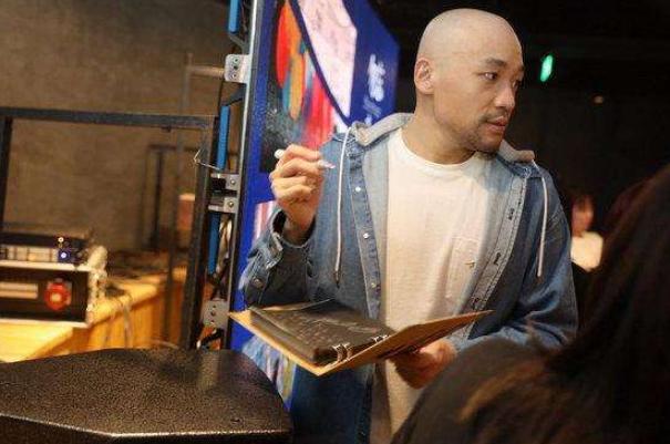 李代沫直播捞金遭网友不满,李代沫转型当网红