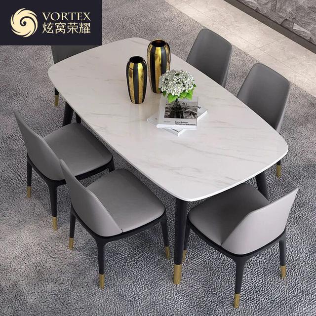 餐桌折叠可收缩圆桌好还是方桌好,家用餐桌是圆桌好看还是方桌好看