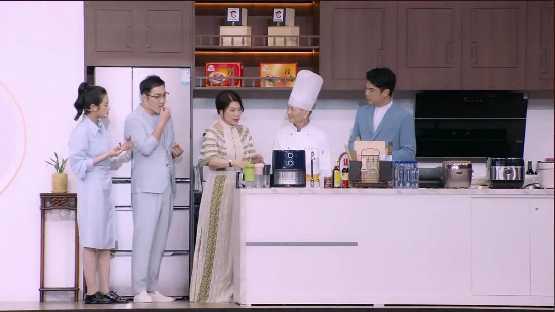 董明珠珠海直播,董明珠韶关直播说石斛