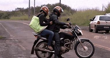 不作死不会死搞笑片段,不作死就不会死搞笑小视频