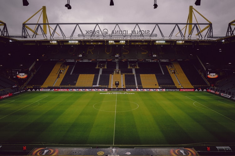 世界上十大特色球场,世界10大魔鬼球场