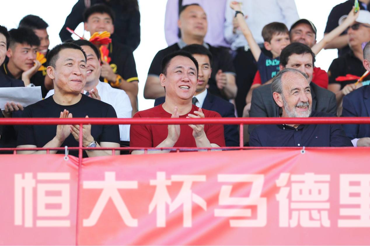 恒大足球高光时刻许家印,中国足球必须耕耘青训