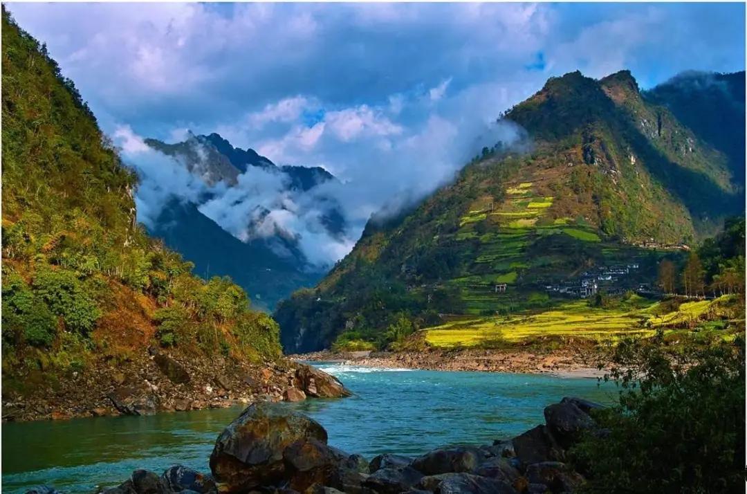 正宗云南少数民族酒俗,云南特色酒都有什么