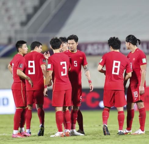 国足0-1保留晋级希望,国足0-1卡塔尔仍有希望