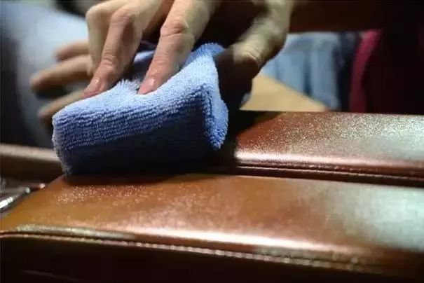 最近很流行的垃圾分类包包图片,垃圾包都有哪些