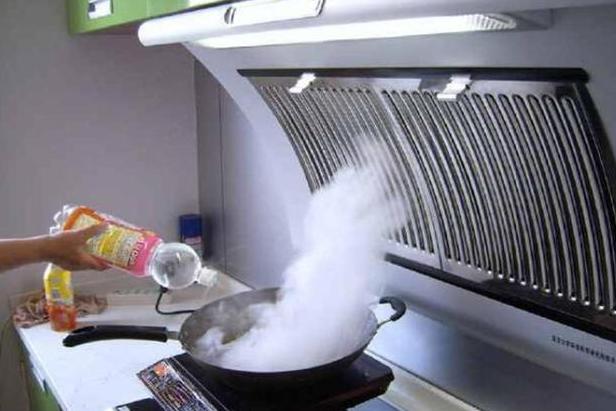 抽油烟机是贵的好还是便宜的好,抽油烟机便宜和贵的差距