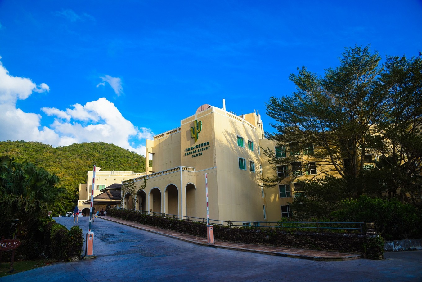 三亚旅游与美食攻略,三亚旅游攻略三亚美食