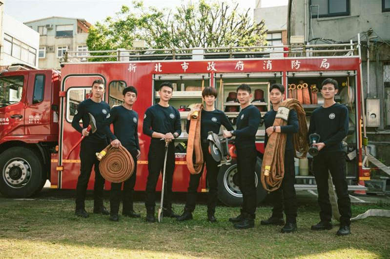 未来妈妈刘品言片段,刘品言和母亲