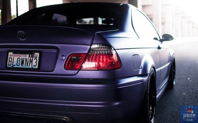 这是一辆真正的“宝马”！来自2002年的哑光紫宝马M3