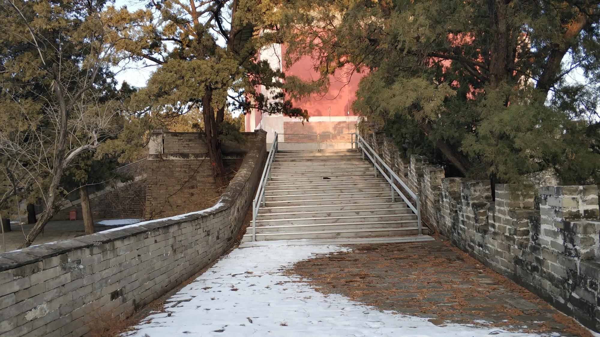 明十三陵景陵三大诡异事件,明十三陵宝物